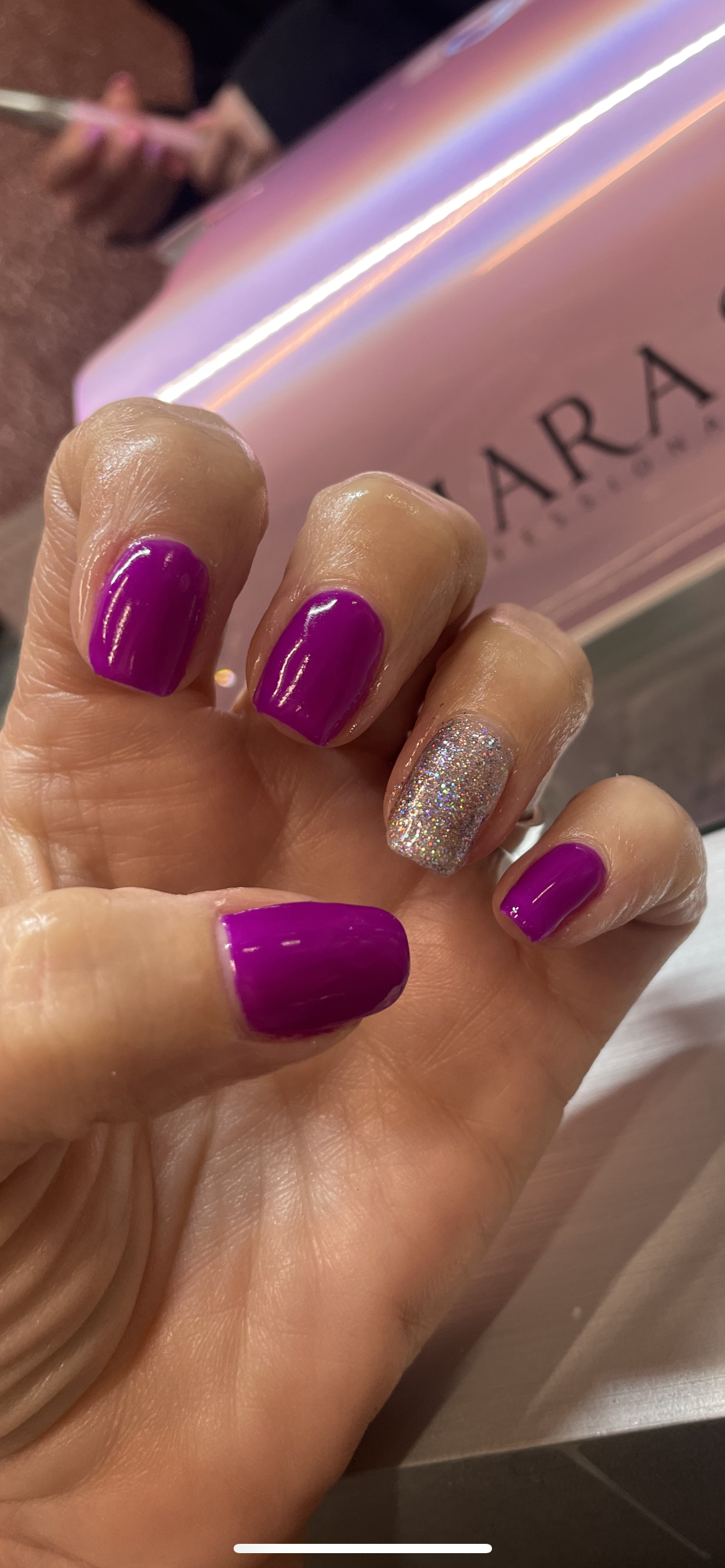 Pretty In Pink Nails logo